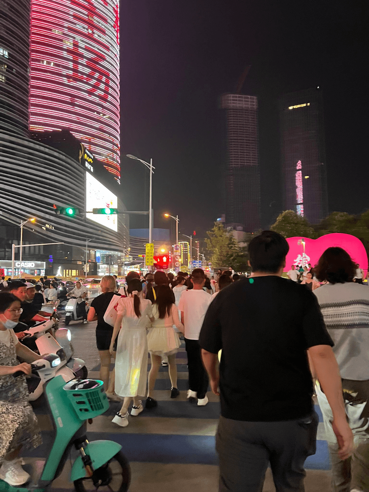 闯红灯